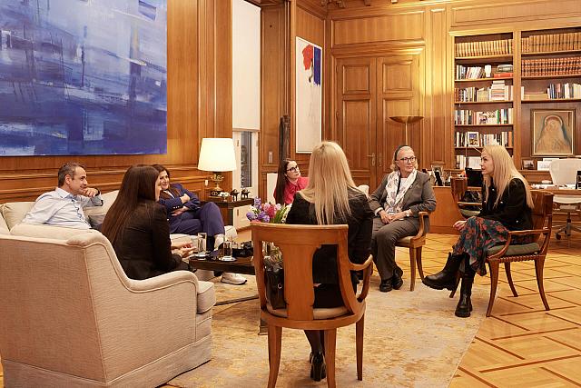 Μητσοτακης γυναικες