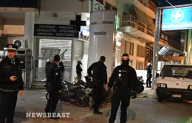 αγιοι αναργυροι δολοφονια