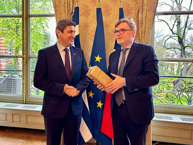 Λευτέρης Αυγενάκης