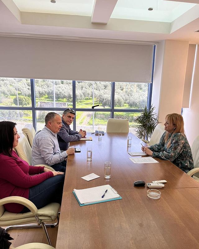 σούπερ μάρκετ χαλκιαδάκης δήμος μαλεβιζίου