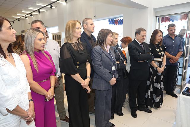 Εγκαινιάστηκε το νέο Happy Home Χαλκιαδάκης στο Ηράκλειο