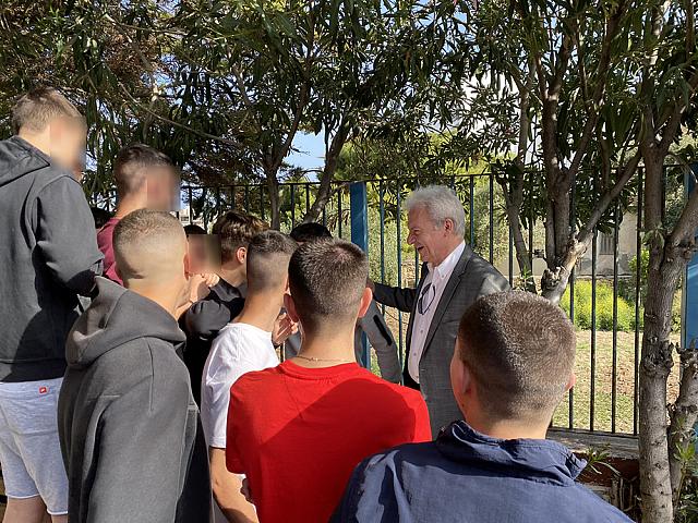 ΚΑΛΟΚΑΙΡΙΝΟΣ ΛΥΚΕΙΟ ΑΛΙΚΑΡΝΑΣΣΟΥ