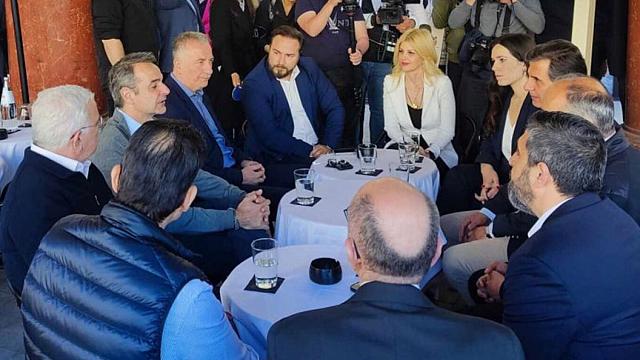 μητσοτάκης θεσσαλονίκη βουλευτές