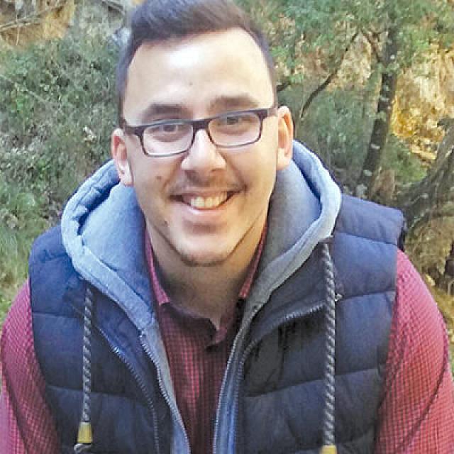 μανώλης τσικνάκης