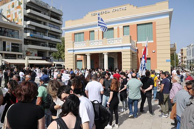 παμε απεργία