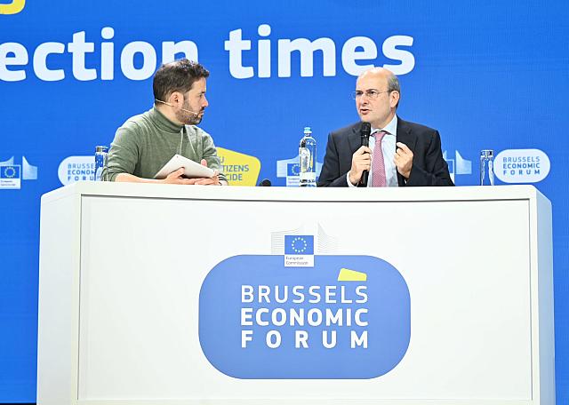 Χατζηδάκης στο Ετήσιο Οικονομικό Φόρουμ των Βρυξελλών