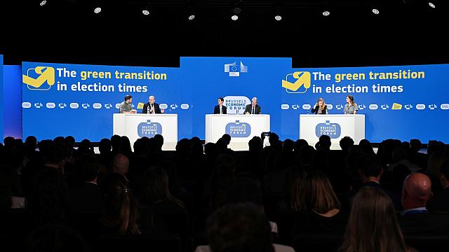 Χατζηδάκης στο Ετήσιο Οικονομικό Φόρουμ των Βρυξελλών