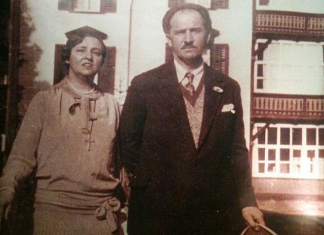 ΚΥΒΕΛΗ - ΠΑΠΑΝΔΡΕΟΥ