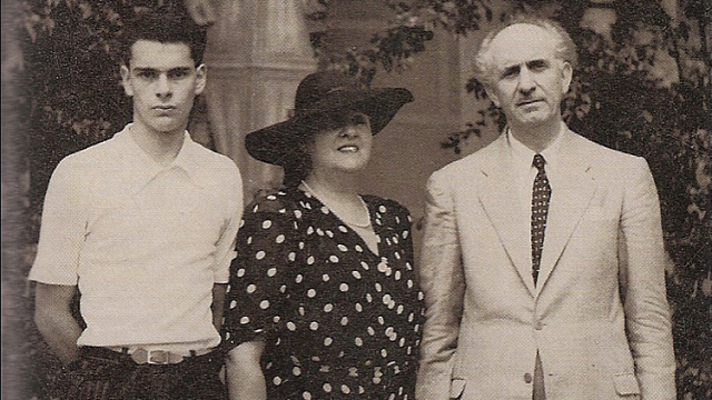 ΚΥΒΕΛΗ - ΠΑΠΑΝΔΡΕΟΥ