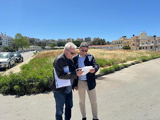 Αυγενάκης - Καλοκαιρινός