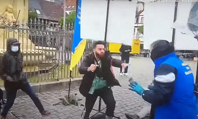 Ένοπλος μαχαίρωσε κόσμο σε «ζωντανή μετάδοση» στο YouTube