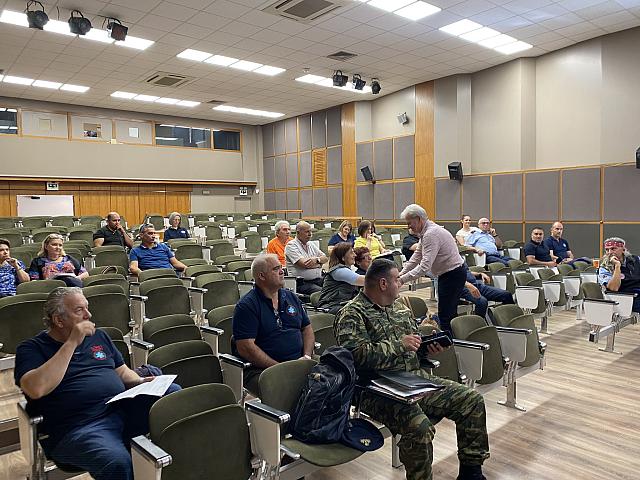 Αλέξης Καλοκαιρινός