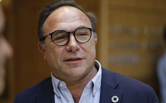 ΠΕΤΡΟΣ ΚΟΚΚΑΛΗΣ