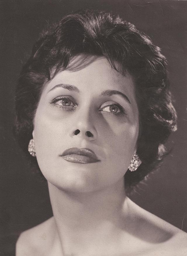 κυβελη ζωγραφιδη