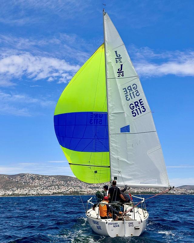 Στους αγώνες πραγματοποιήθηκαν συνολικά πέντε ιστιοδρομίες στον κόλπο του Σαρωνικού, με το σκάφος του Ναυταθλητικού Όμιλου Γαζίου να καταλαμβάνει την τρίτη θέση