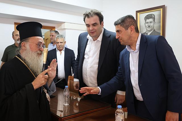 μακαριος - πιερρακαης - αυγενακης