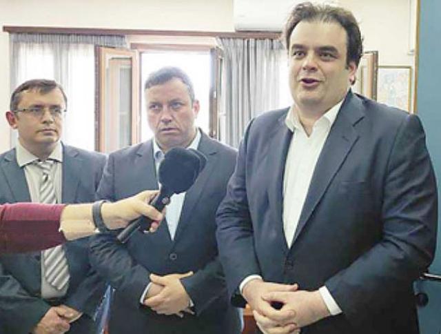 ΠΙΕΡΡΑΚΑΚΗΣ σε αγιο νικολαο