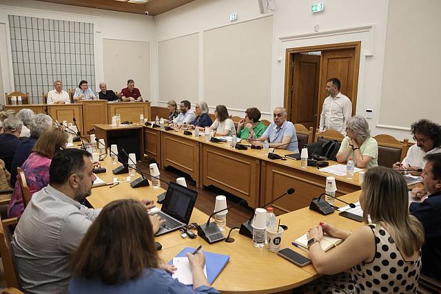 συσκεψη για μινωικα ανακτορα