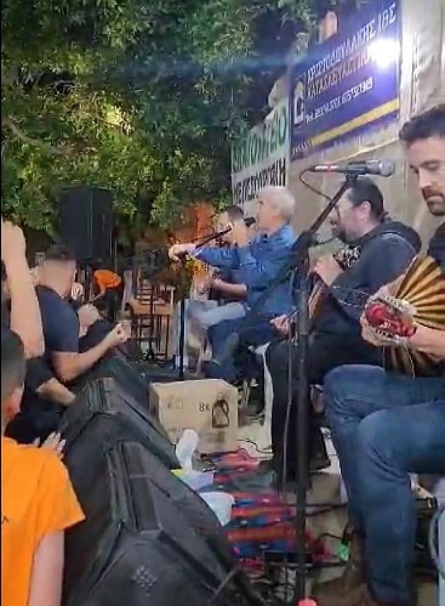 ΣΤΑΥΡΑΚΑΚΗς