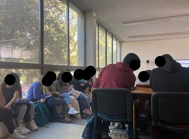 μαθητες - αίθουσα