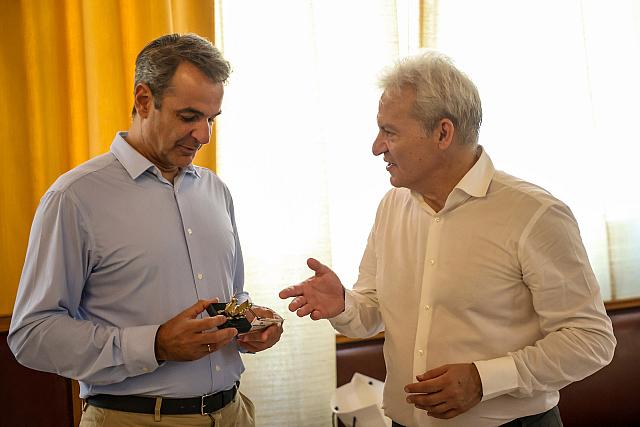 Καλοκαιρινός - Μητσοτάκης