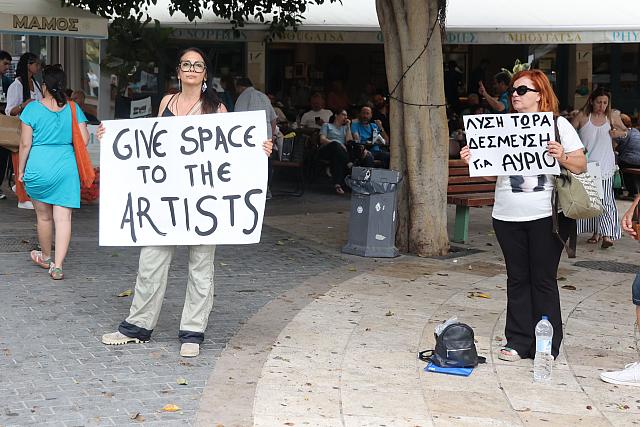 λιοντάρια καλλιτέχνες