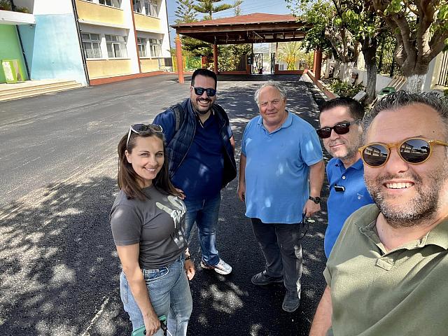 δημοτικό σχολείο βουτών