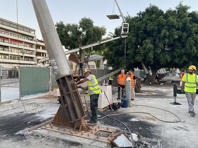 πυλώνες φωτισμού