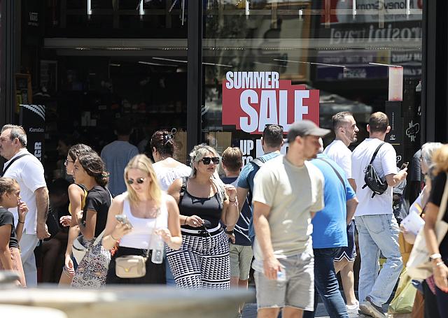 θερινές εκπτώσεις