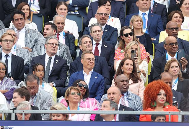 ΠΑΡΙΣΙ ΜΗΤΣΟΤΑΚΗΣ