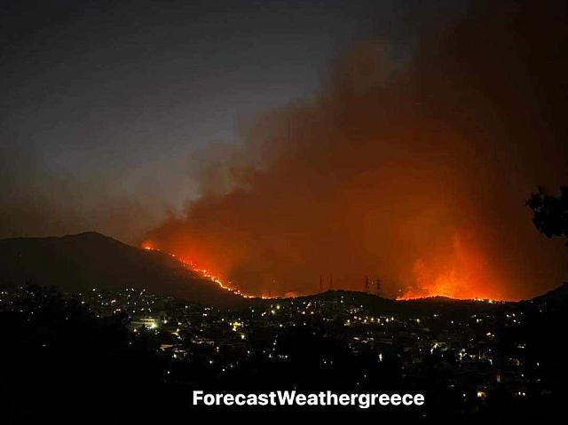 Φωτιά στην Αττική