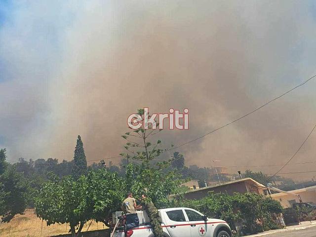 φωτια στο ρεθυμνο