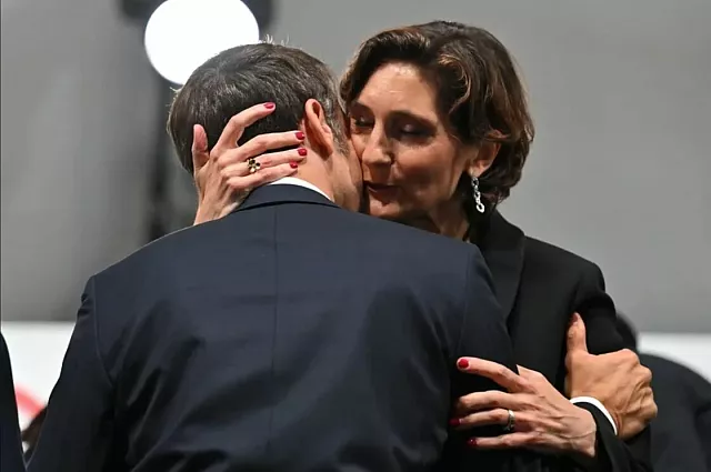 μακρον φιλι