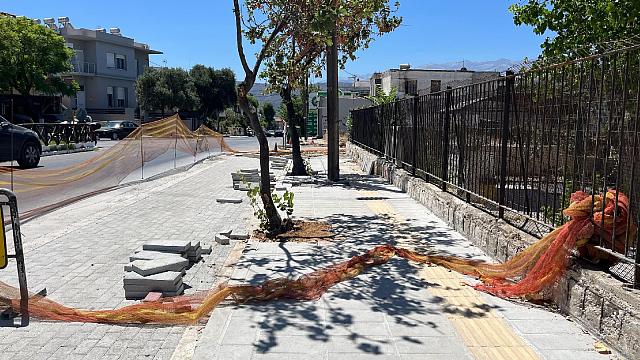 πεζοδρόμια Χανιά