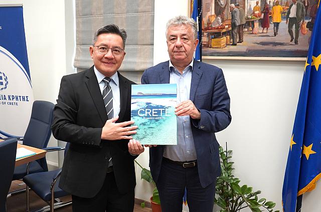 Επίσκεψη Πρέσβεων Ινδονησίας, Φιλιππίνων, Ταϊλάνδης και Βιετνάμ στον Περιφερειάρχη Κρήτης