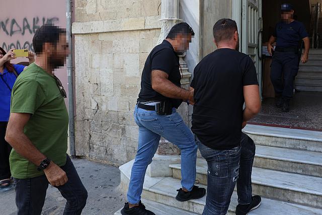 δράστες ξυλοδαρμού