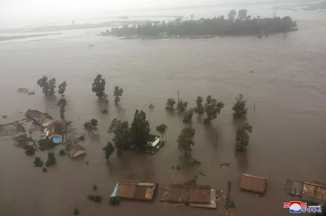 βορεια κορεα πλημμυρες