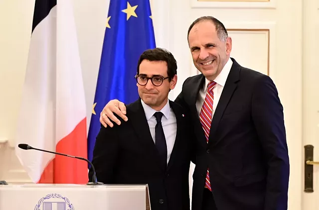 Στεφάν Σεζουρνέ - γεραπετριτης