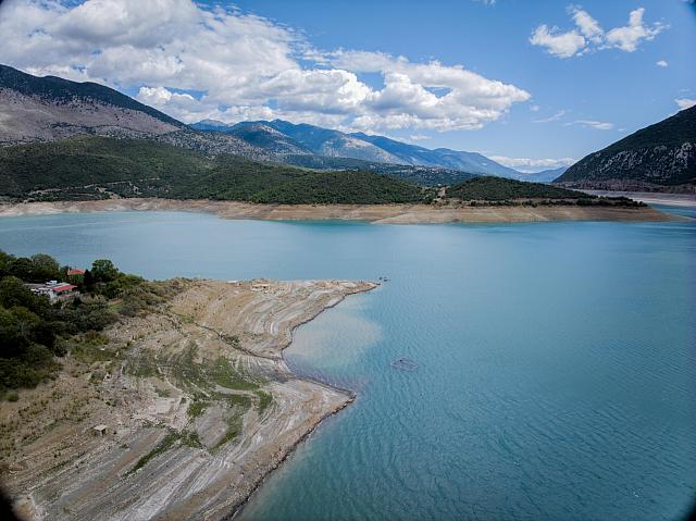 Λίμνη μόρνου