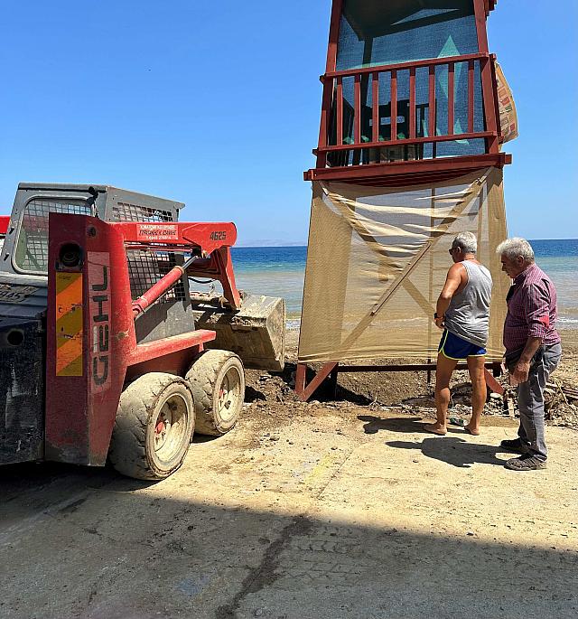 Εργασιες σε Παλαιόκαστρο και Λυγαριά
