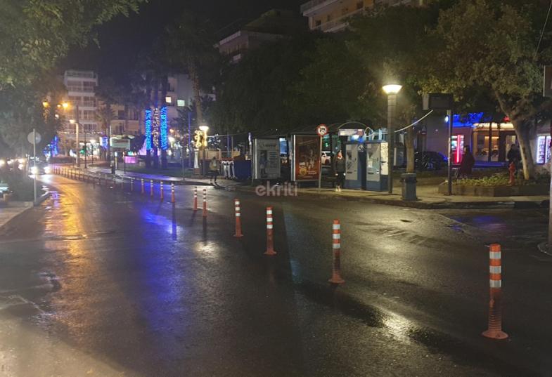 Εικόνα από την πλατεία Κορνάρου σήμερα.