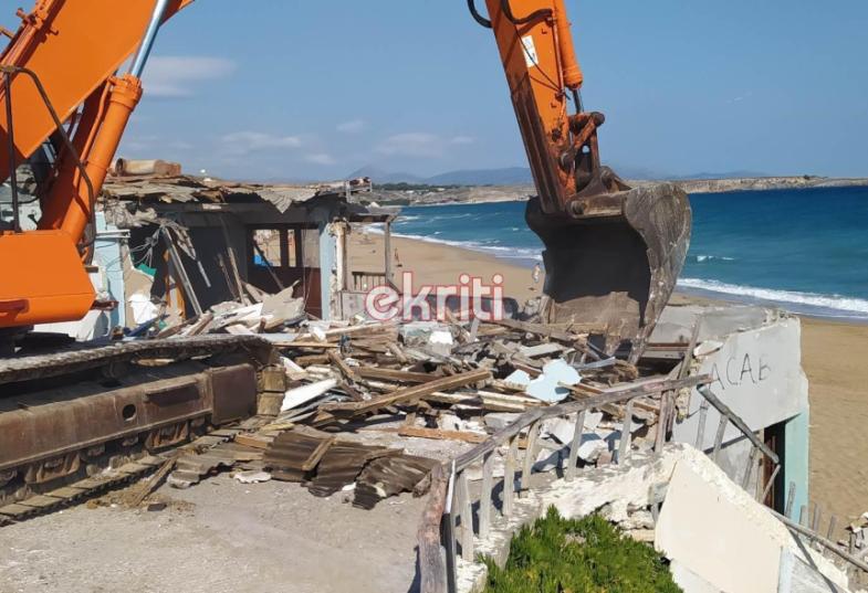 Κατεδάφιση στο Τομπρούκ