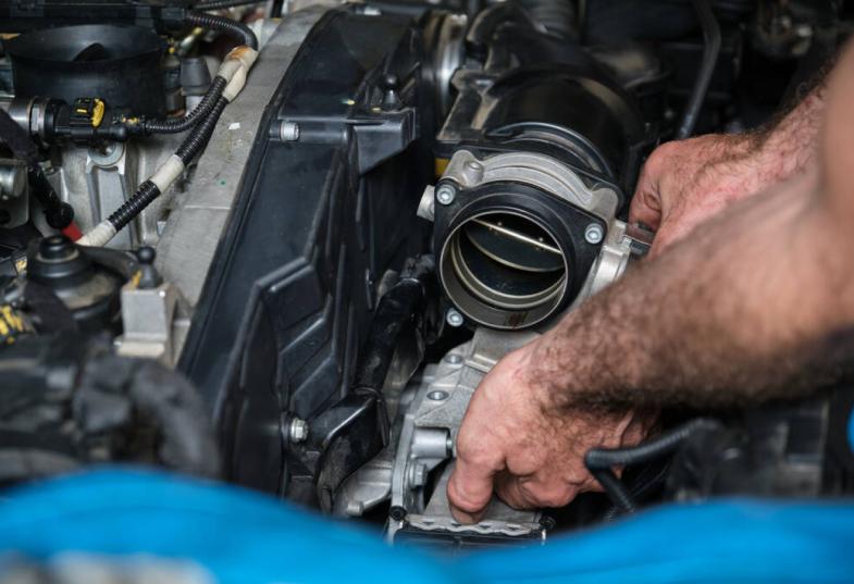 συνεργείο αυτοκινήτων