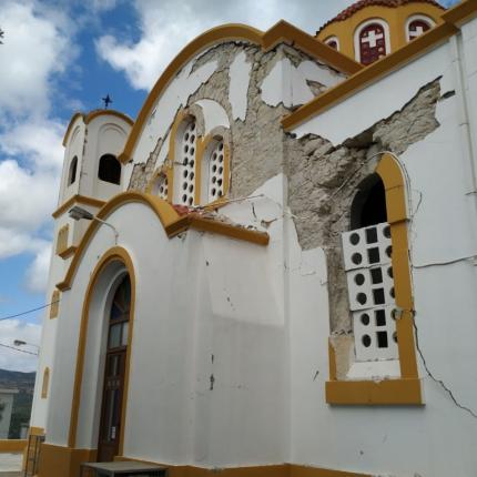 Μεγάλες οι ζημιές που άφησε πίσω του ο ισχυρός σεισμός των 5,8 Ρίχτερ