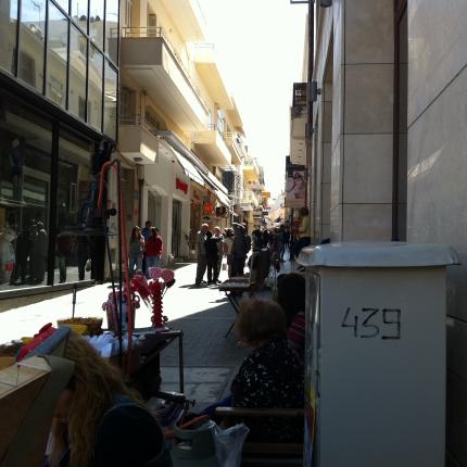 Ανοιχτά στην πλειοψηφία τους τελικά σήμερα τα καταστήματα στην αγορά του Ηρακλείου