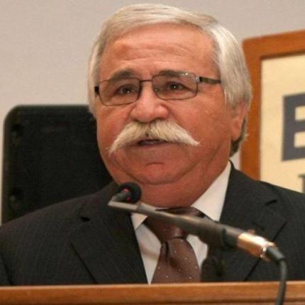 Παπουτσάκης Απόστολος