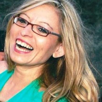 Δασκάλα στην Κομοτηνή διδάσκει με ζωγραφιές και παιχνίδια την προπαίδεια στα παιδιά.jpg