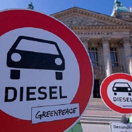 αυτοκινητα ντίζελ-Ρώμη.jpg