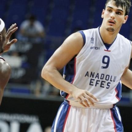 O Σάριτς MVP της Ευρωλίγκα για το Νοέμβριο