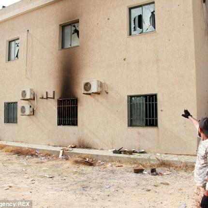 ΟΗΕ: Σχεδόν 100.000 άνθρωποι έχουν εγκαταλείψει τα σπίτια τους στη Λιβύη